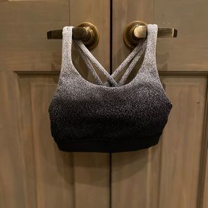 Lululemon Sports Bra Size 4